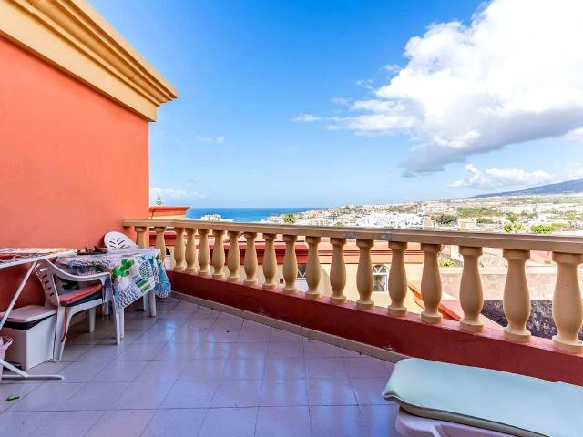 Piso en venta en La Postura, Adeje