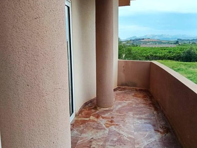Piso en venta en la Ribera Alta, Valencia