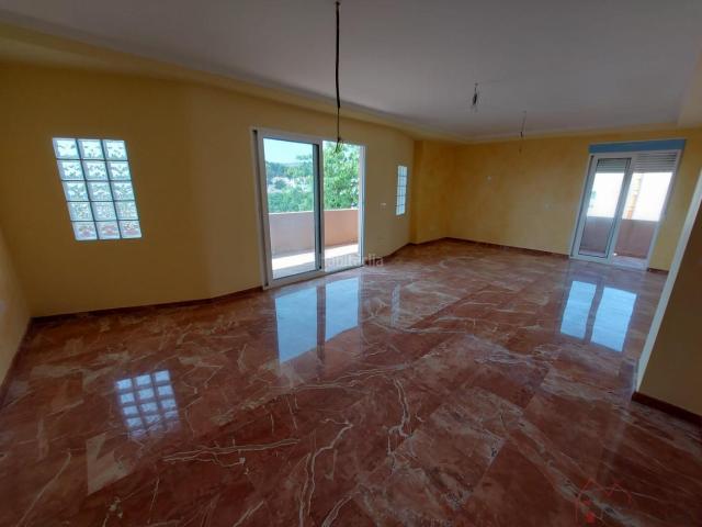 Piso en venta en Tous