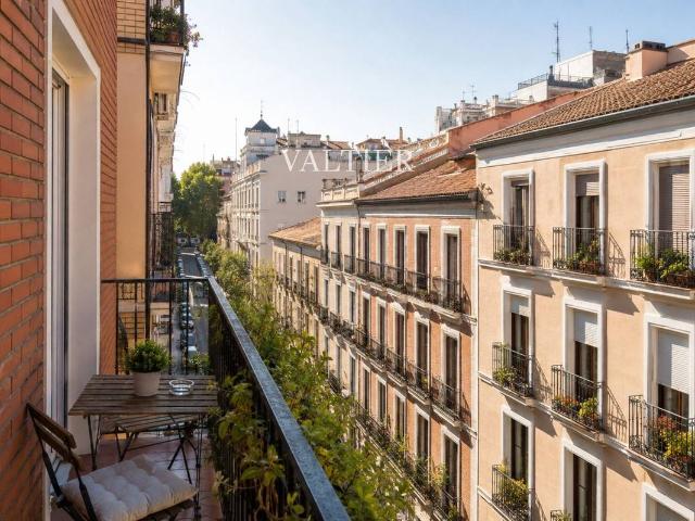 Piso en venta en Centro, Madrid