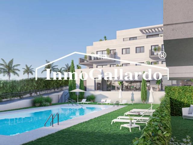 Piso en venta en Caleta 2000, La Axarquía