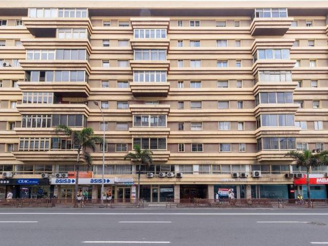 Piso en venta en Ciudad Jardín, Gran Canaria