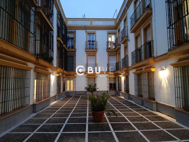 Piso en venta en Casco Antiguo, Sevilla