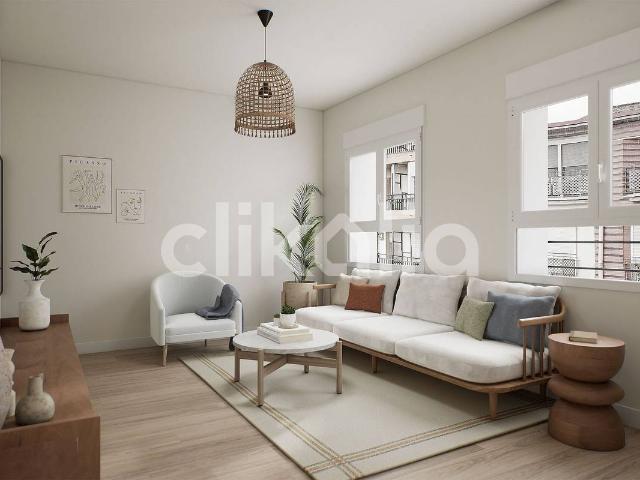 Piso en venta en Sevilla, El Arenal