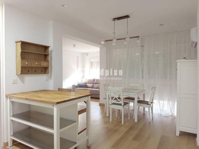Piso en venta en Casco Antiguo, Sevilla