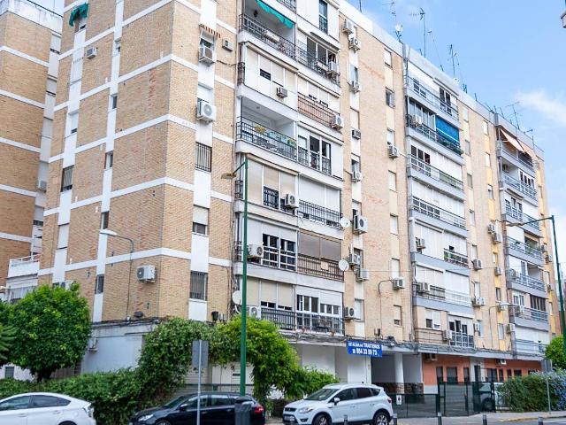 Piso en venta en Sevilla, El Arenal