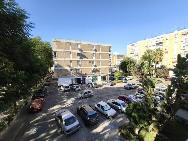 Piso en venta en Casco Antiguo, Sevilla