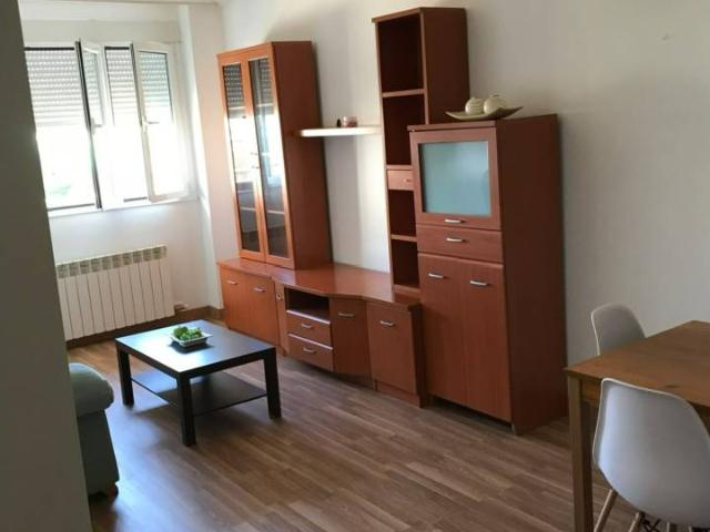 Piso en venta en Armunia, León