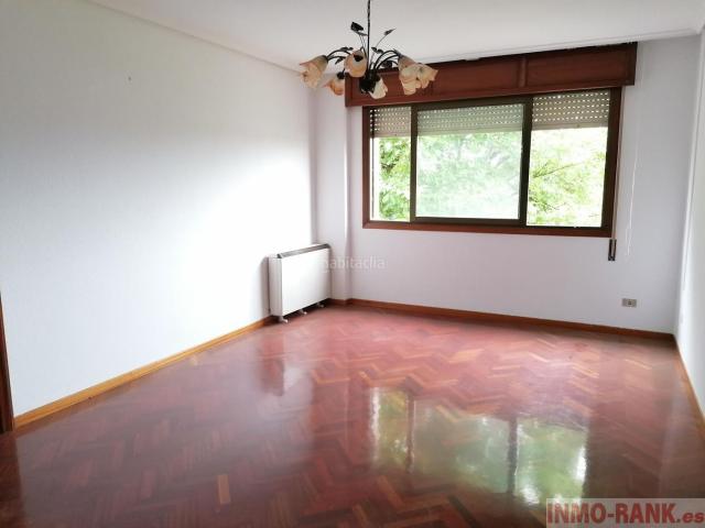 Piso en venta en Tui, O Baixo Miño