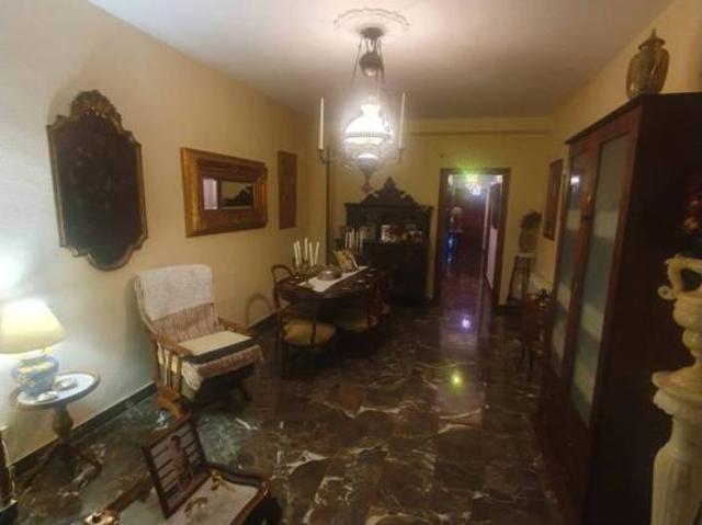 Piso en venta en Úbeda, Andalucía