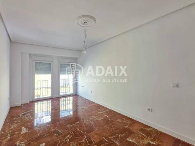 Piso en venta en Centro Histórico, Úbeda