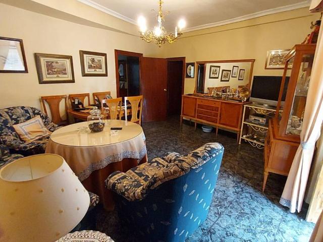 Piso en venta en Centro Histórico, Úbeda