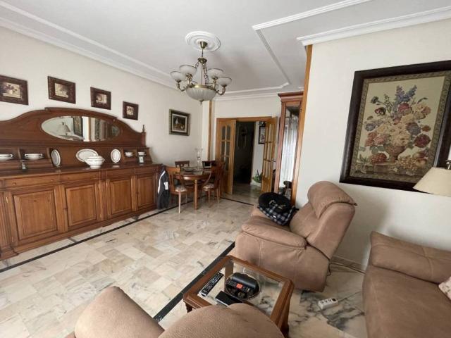 Piso en venta en Úbeda, Andalucía