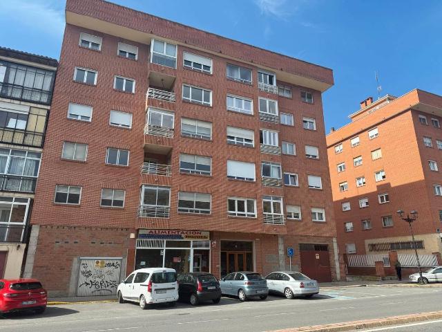 Piso en venta en Ávila