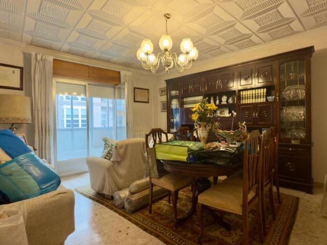 Piso en venta en Centro, Ourense