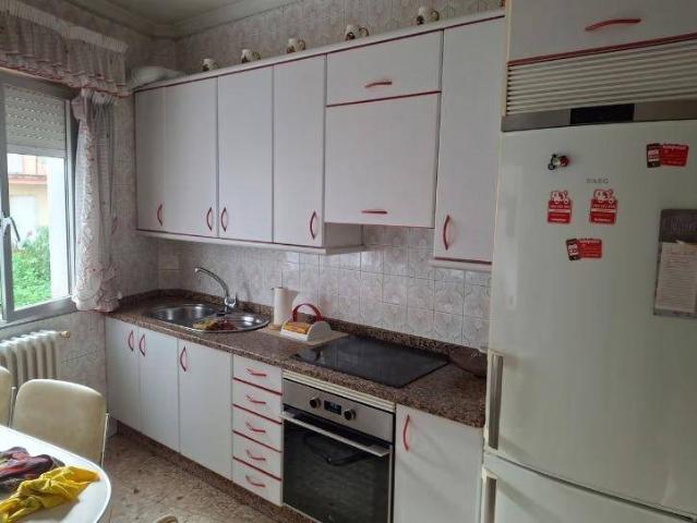 Piso en venta en Ourense, Gomesende