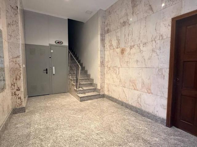 Piso en venta en Centro, Ourense