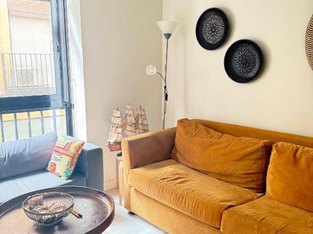 Piso en venta en Madrid, Cortes