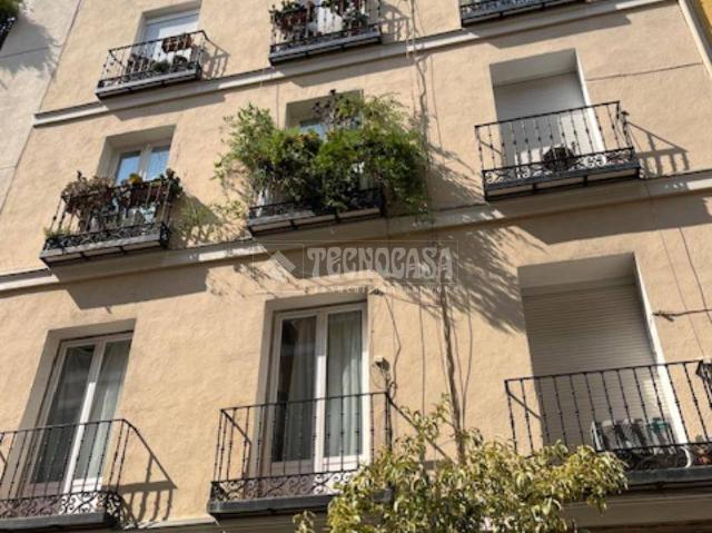 Piso en venta en Madrid, Cortes