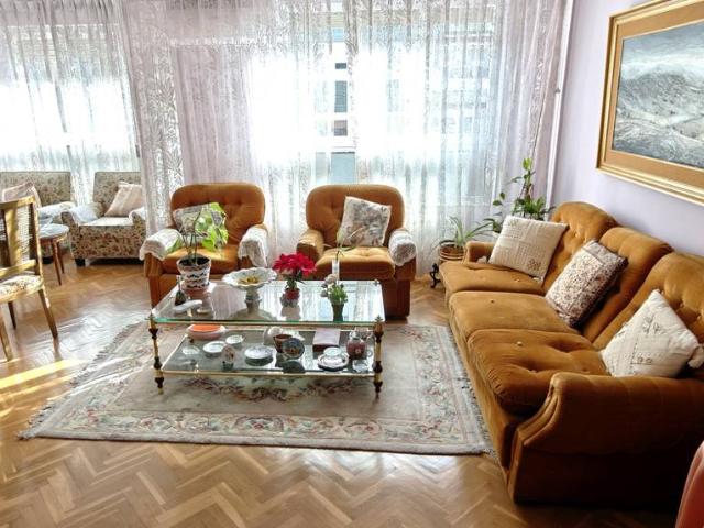 Piso en venta en Casco Histórico, Zaragoza