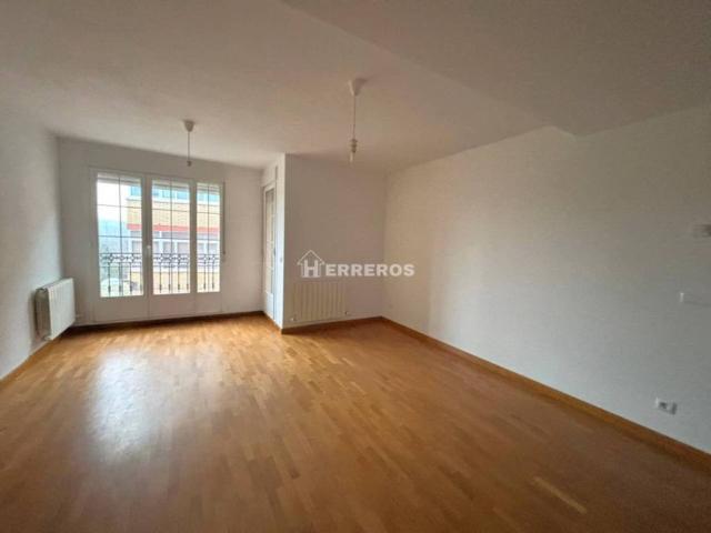 Piso en venta en Uruñuela, La Rioja