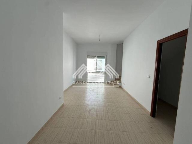 Piso en venta en Utrera, Andalucía