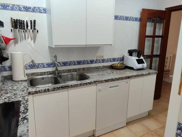 Piso en venta en Utrera, Andalucía