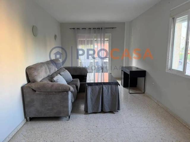 Piso en venta en Utrera, Andalucía