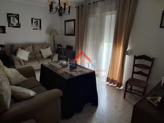 Piso en venta en Utrera, Andalucía