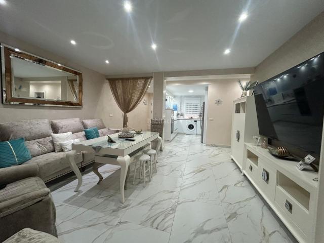 Piso en venta en Utrera, Andalucía