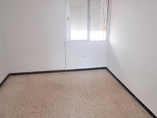 Piso en venta en Utrera, Andalucía