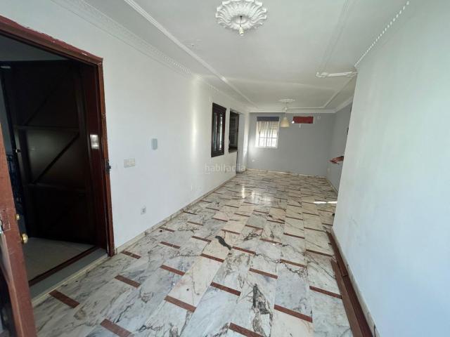 Piso en venta en Utrera, Andalucía