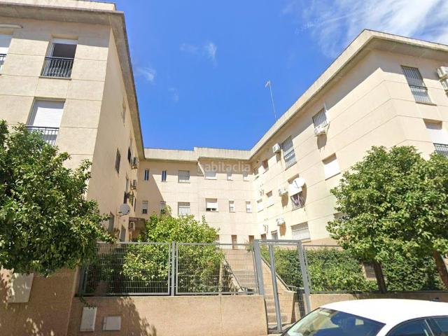 Piso en venta en Utrera, Andalucía