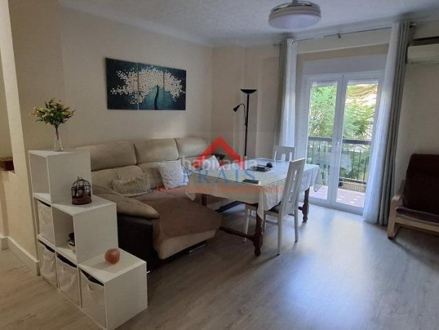 Piso en venta en Utrera, Andalucía