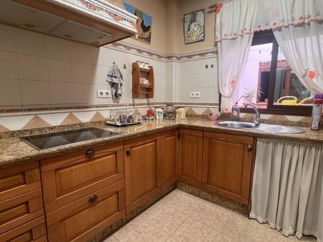 Piso en venta en Utrera, Andalucía