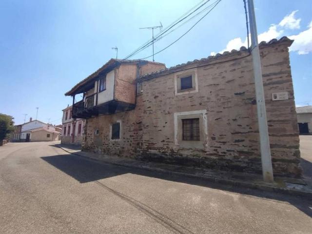 Piso en venta en Val De San Lorenzo, Castilla y León