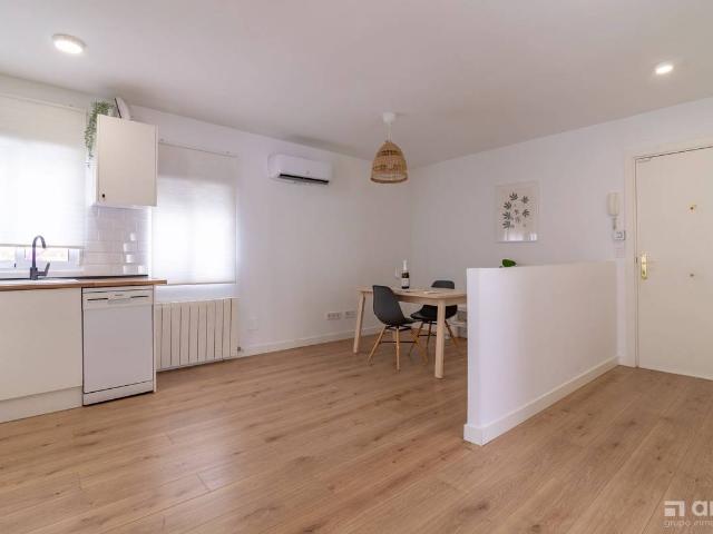 Piso en venta en Madrid, Cortes
