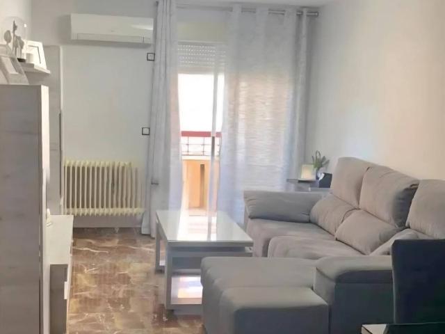 Piso en venta en San Bartolomé, Jaén