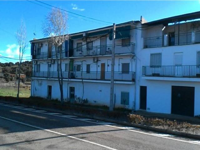 Piso en venta en Valdecaballeros, Urbanización 