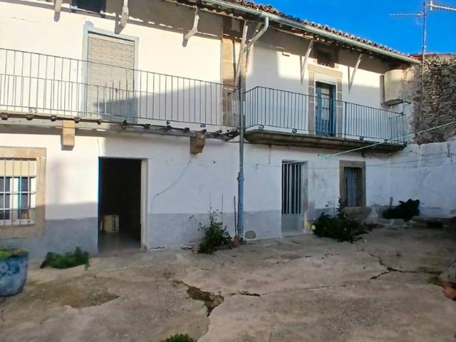 Piso en venta en Valdelacasa, Castilla y León