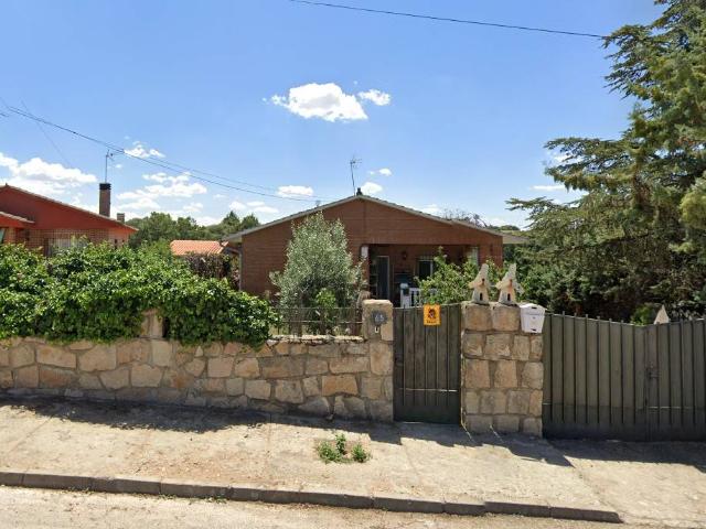 Piso en venta en Valdenuño Fernández