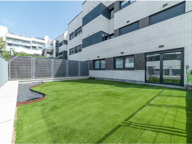Piso en venta en Viñas Viejas, Boadilla Del Monte