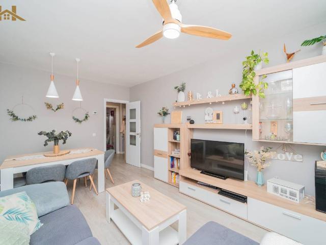 Piso en venta en Leganés, Flores