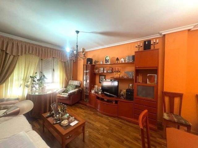 Piso en venta en Valdepeñas, Castilla-La Mancha