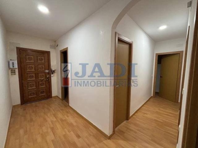 Piso en venta en Valdepeñas, Castilla-La Mancha