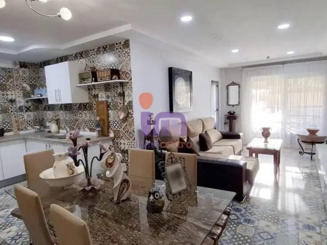 Piso en venta en Valdepeñas, Castilla-La Mancha