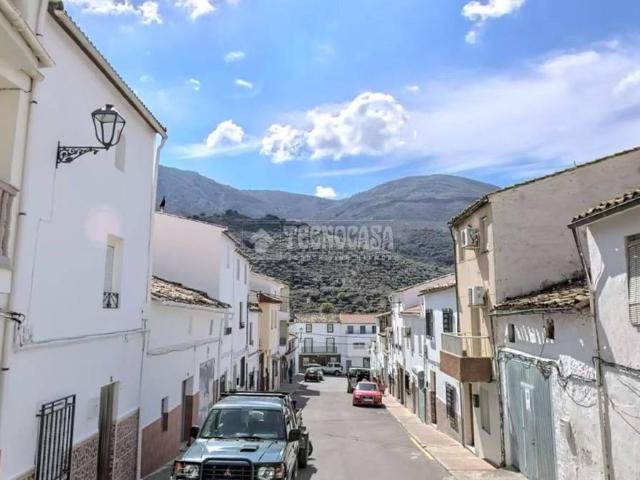 Piso en venta en Valdepeñas De Jaén, Andalucía