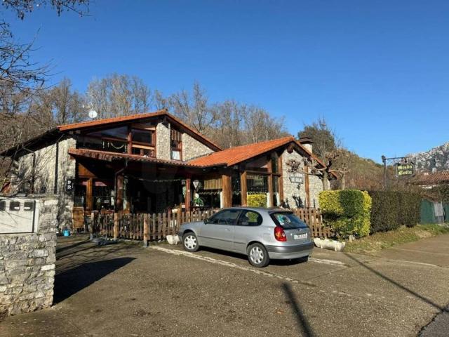 Piso en venta en Valdepiélago, León
