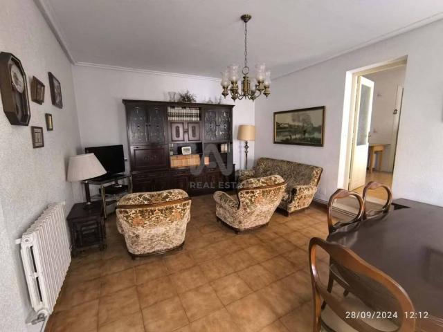 Piso en venta en Valderas, Castilla y León
