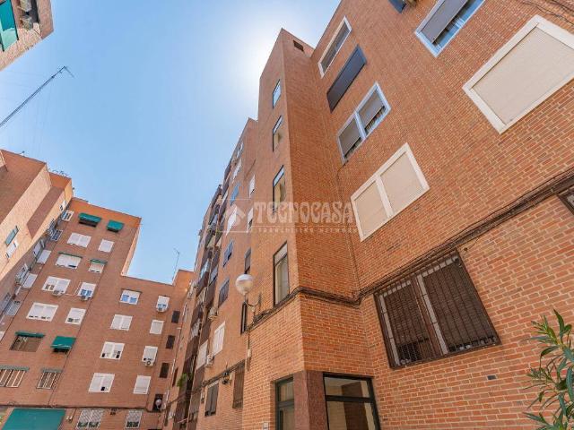 Piso en venta en Madrid, Cortes